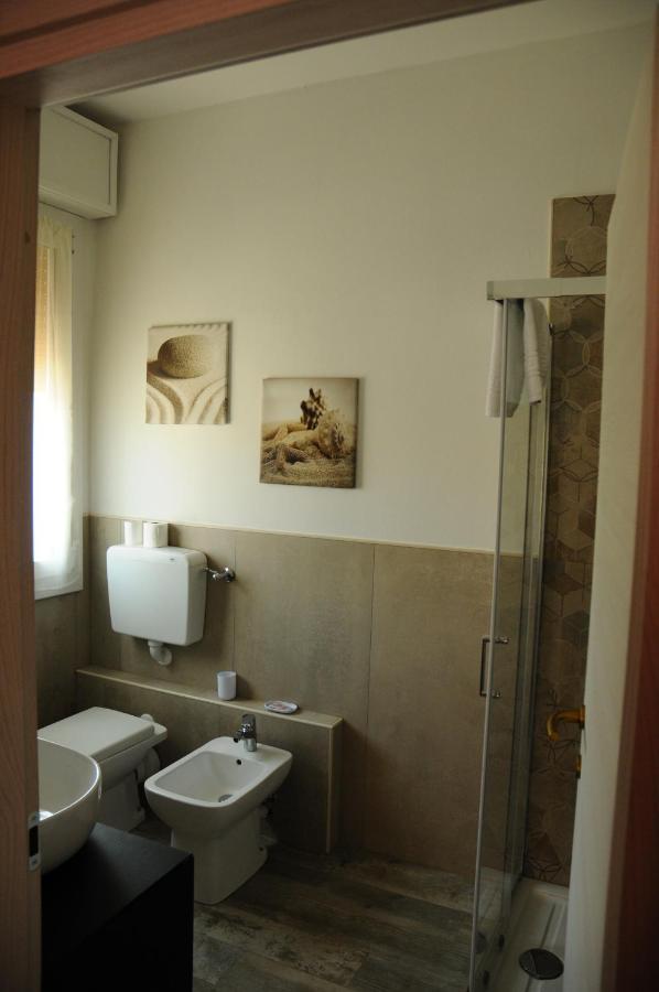 Andrea Affittacamere E B&B ソリニャーノ・ヌオーヴォ エクステリア 写真